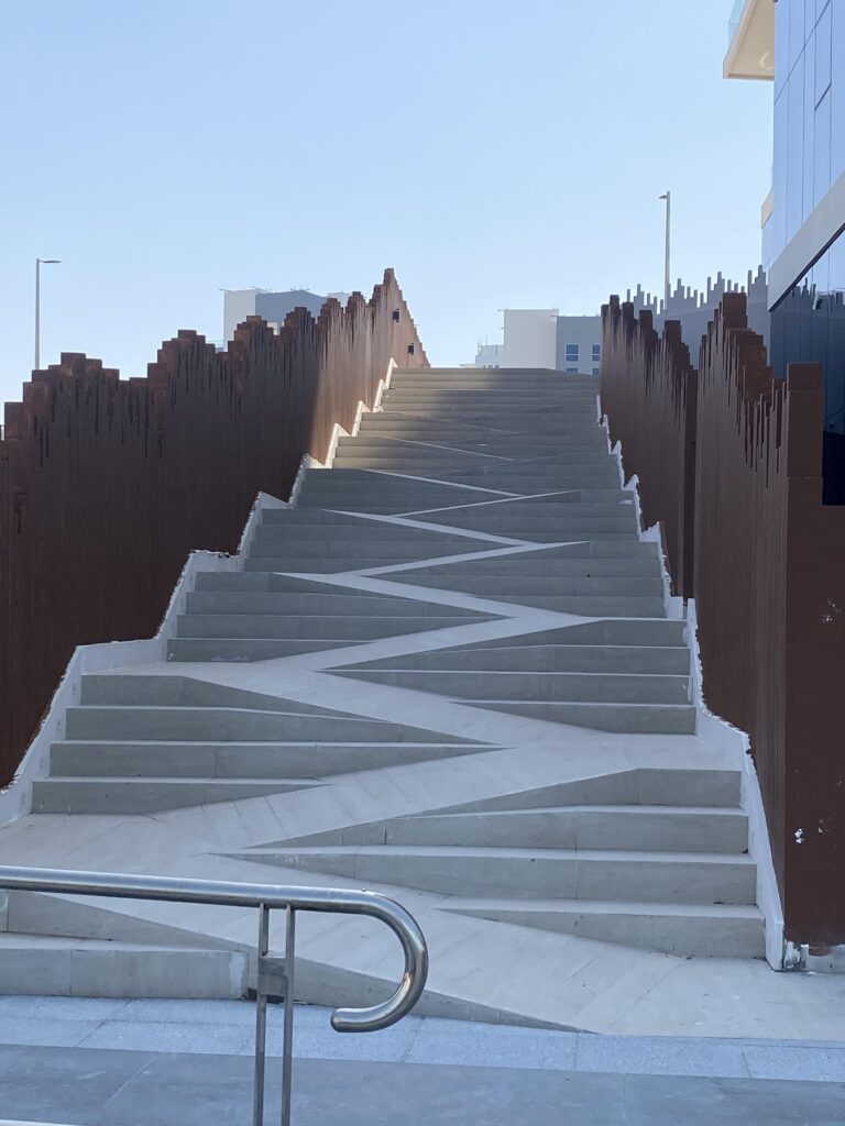 50 Confusing Designs That Prove Some People Really Shouldn’t be Given ...